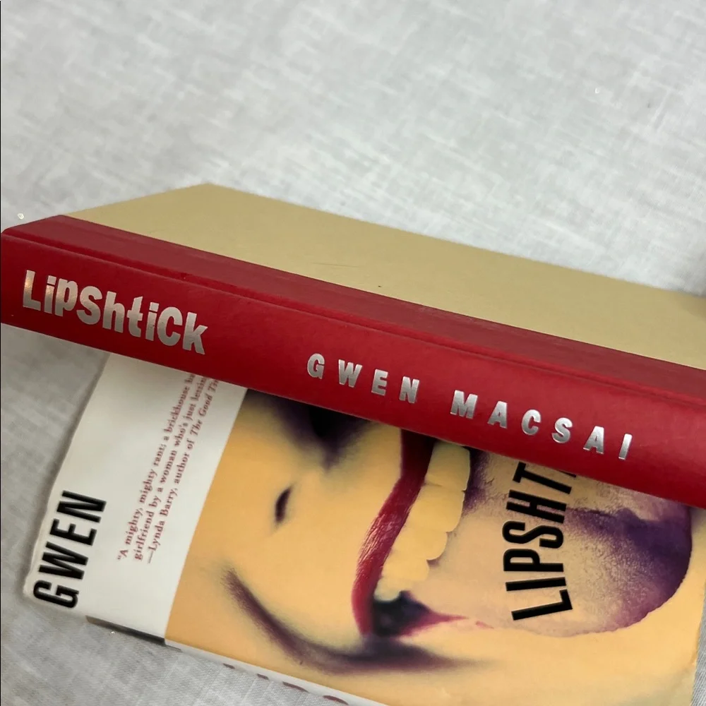 🌞 Lipshtick hard cover book written by Gwen Macsai funny 264 page